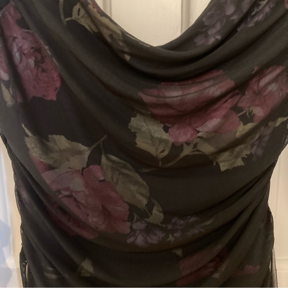 Dee Elly boho top with ruching and floral underlay lining - Picture 3 of 7